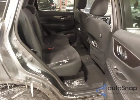 2015 Nissan Rogue Sv z USA, uszkodzony, nr VIN KNMAT2MV8FP514546